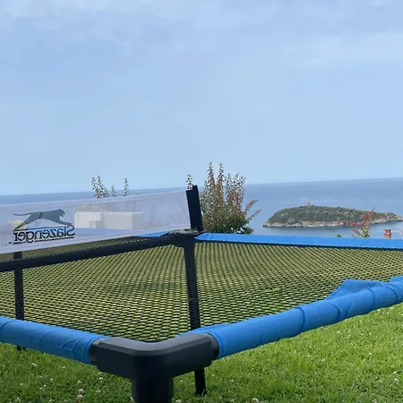 Luxury Blue&blanc Piscina A Sfioro Isola * Diamante