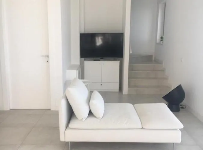 Villa Luxury Blue&blanc Piscina A Sfioro Isola *