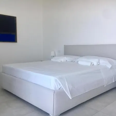 Luxury Blue&blanc Piscina A Sfioro Isola Diamante