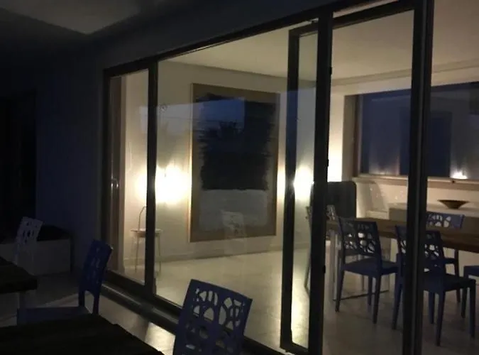 Luxury Blue&blanc Piscina A Sfioro Isola וילה *